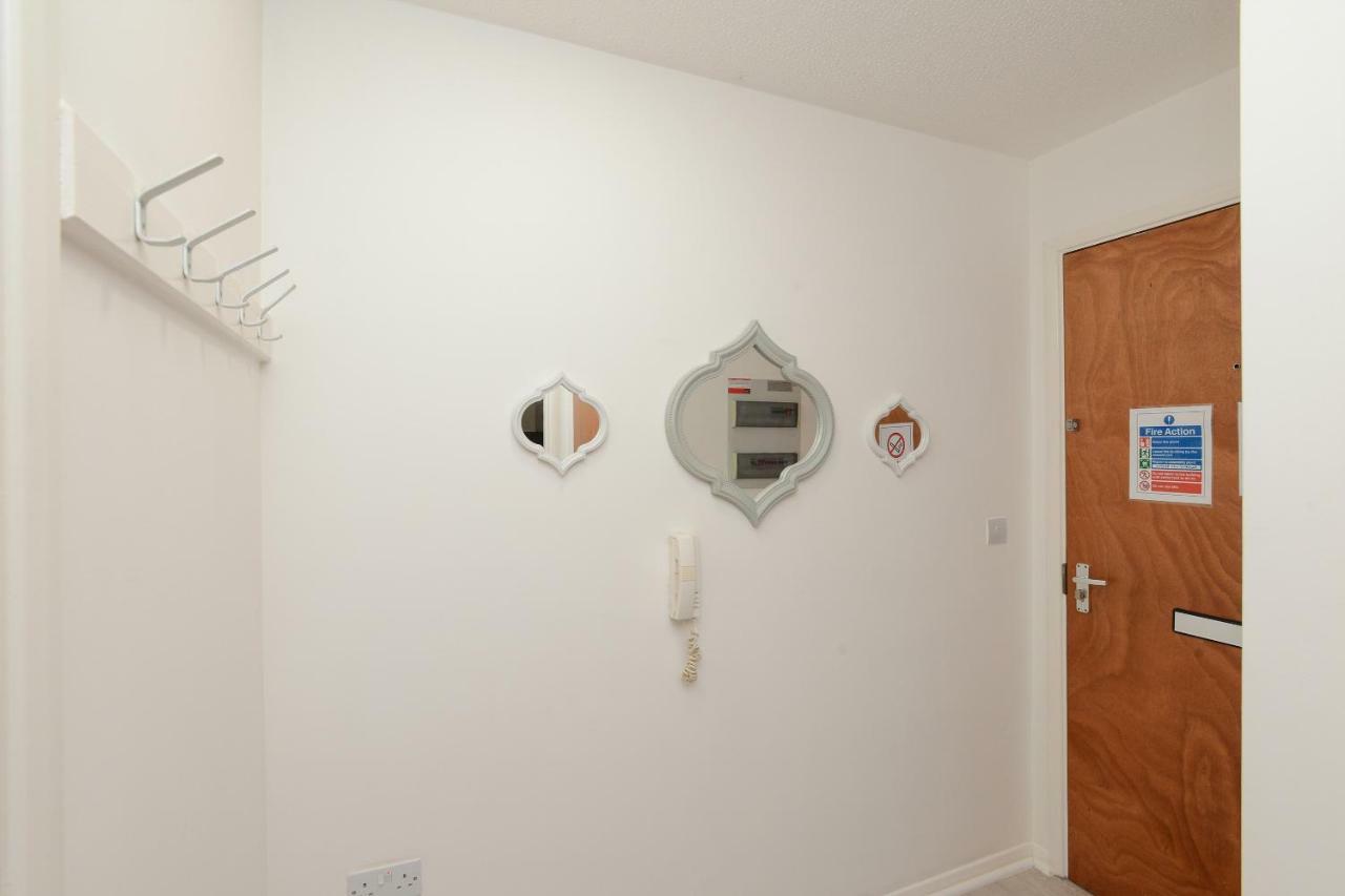 نوتينغهام Brook Court - City Edge Stay Modern 2Bed Apartment المظهر الخارجي الصورة