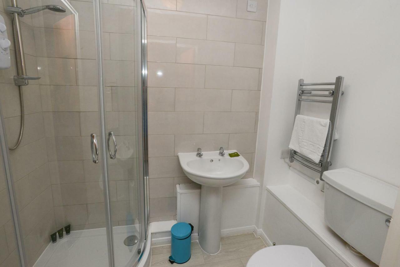 نوتينغهام Brook Court - City Edge Stay Modern 2Bed Apartment المظهر الخارجي الصورة